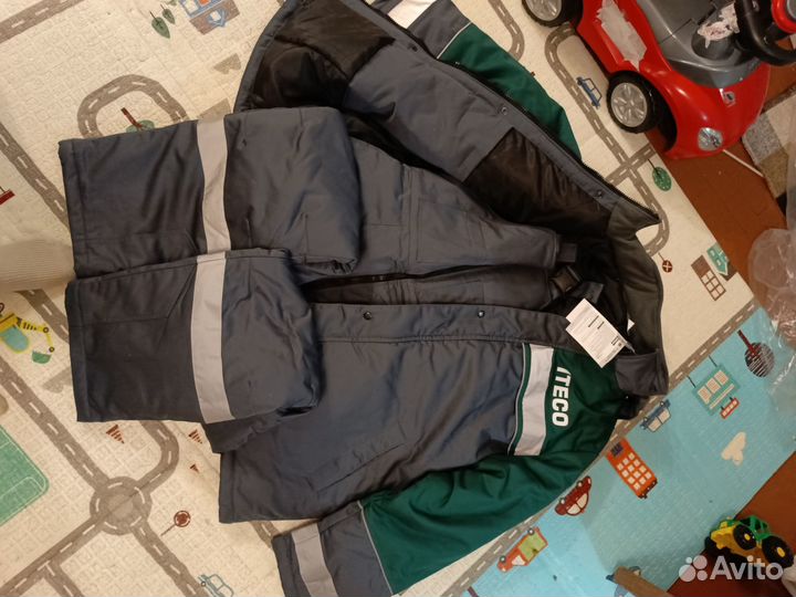 Продам зимний мужской рабочий костюм