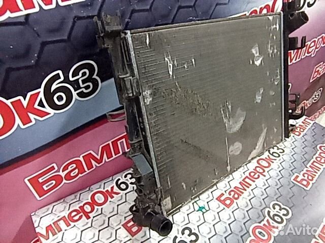 Радиатор охлаждения Renault Duster HSA 2010 (б/у)