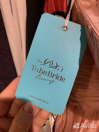 Вечернее платье