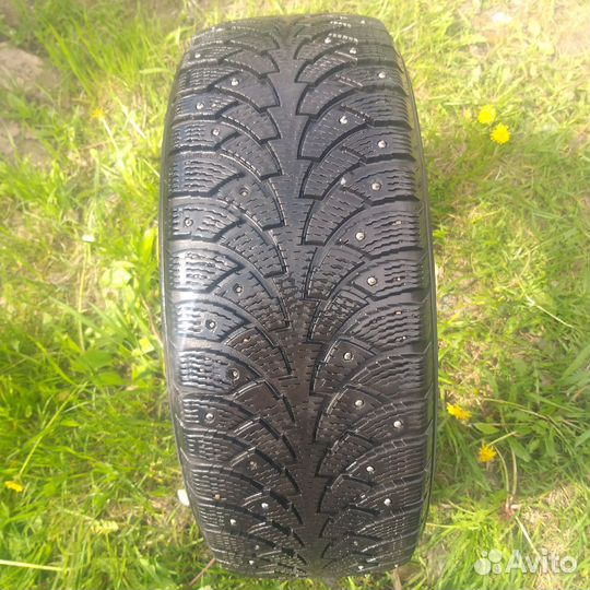 Nokian Tyres Hakkapeliitta 4 19.5/55 R15