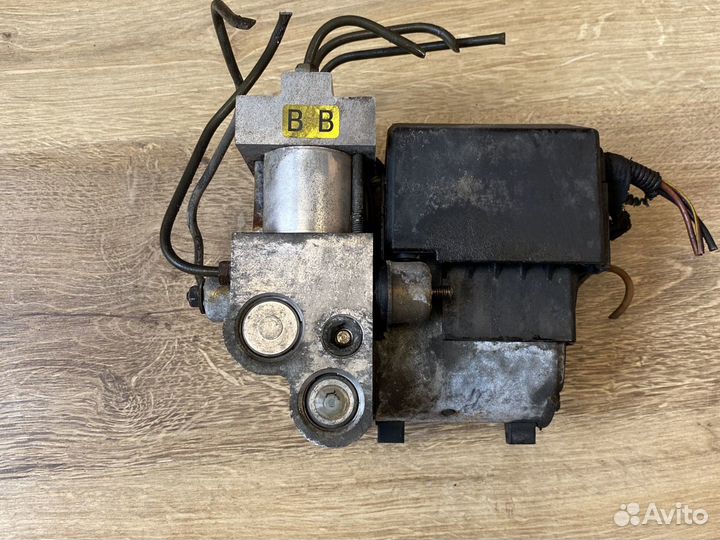 0265208013 Bosch блок Abs