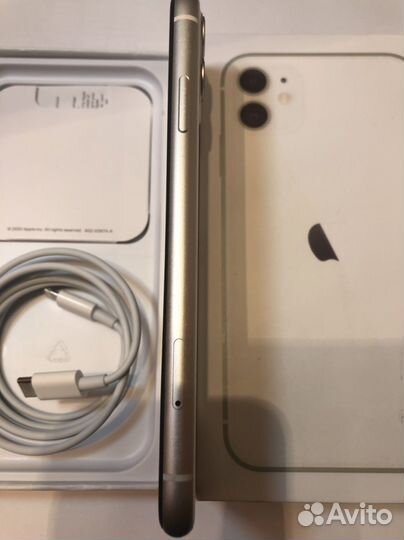 iPhone 11, 128 ГБ