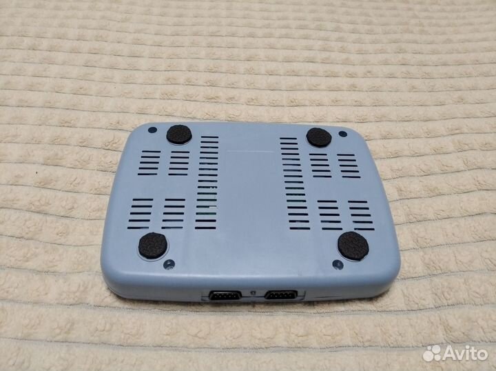 Игровая приставка 8 Bit