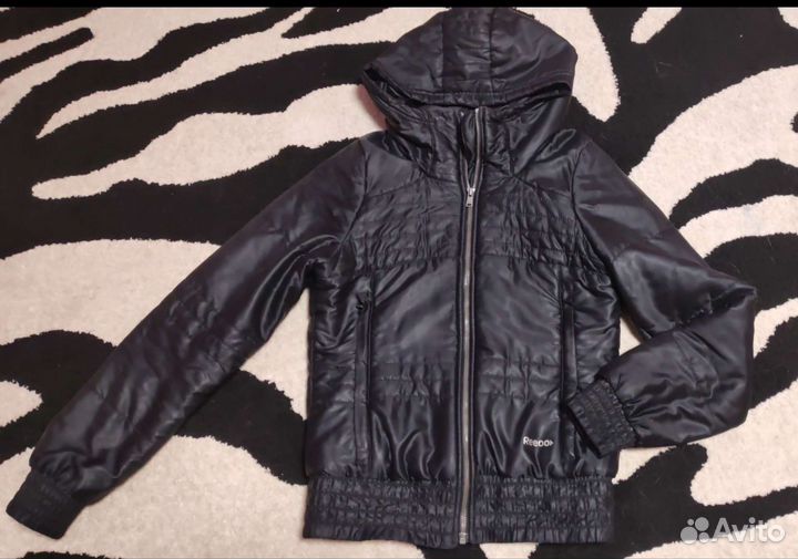 Куртка женская спортивная Reebok