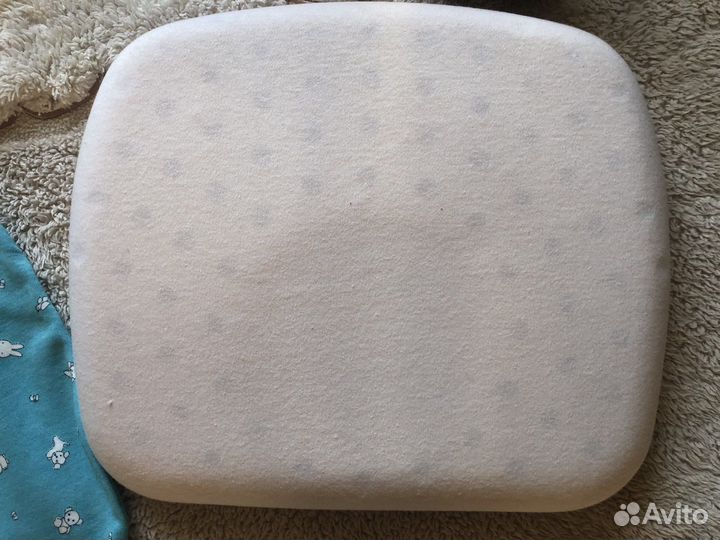 Подушка ортопедическая для новорожденных