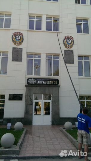 Мойка фасадов, мойка окон (до 19 м. без автовышки)