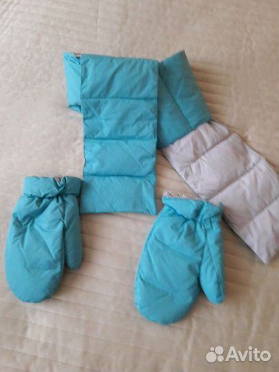 Шарф и рукавицы, очень теплые и красивые.Новые