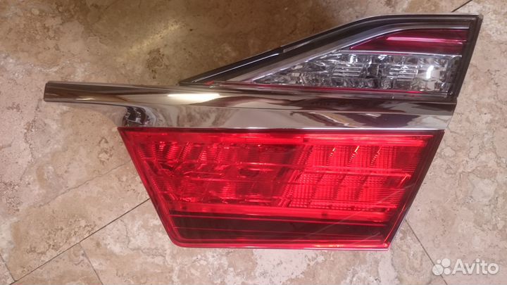 Фонарь задний Toyota Land Cruiser 100 / camry 55