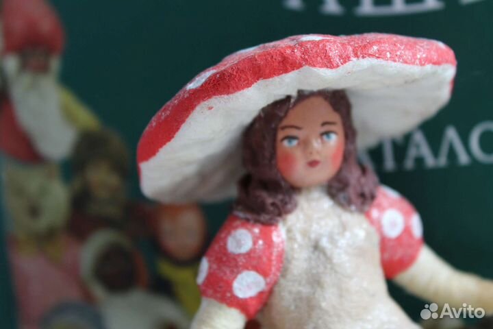 Ватная ёлочная игрушка Девочка в костюме мухомора