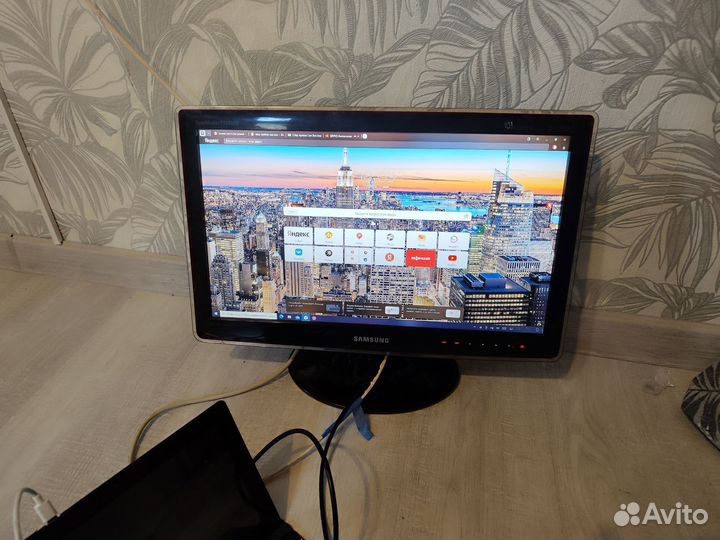 Телевизор samsung 22