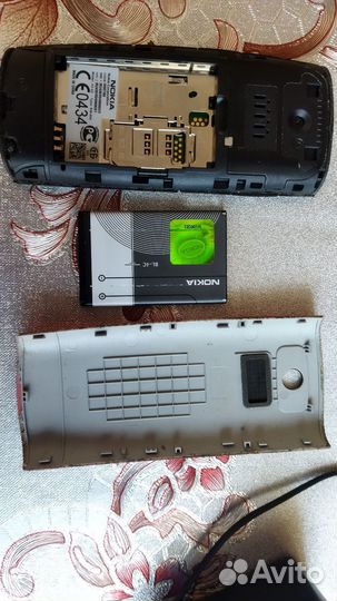 Nokia X2-02