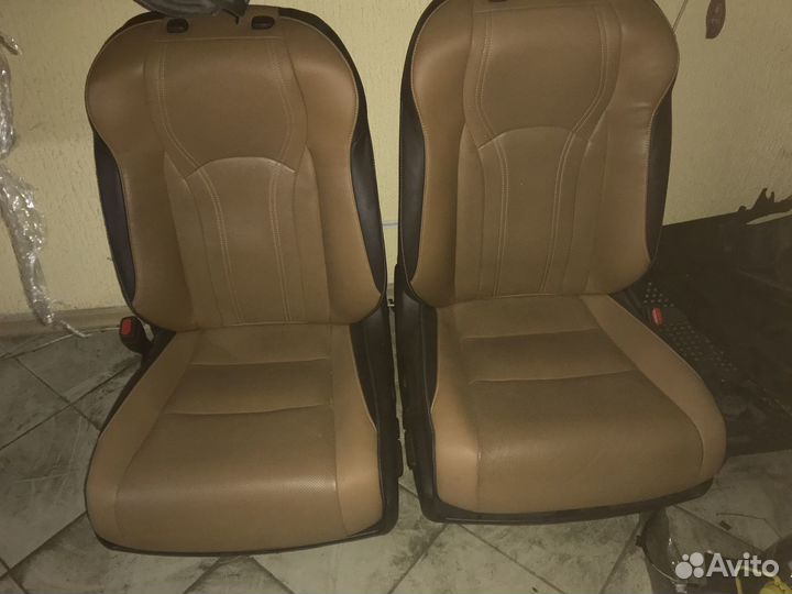 Салон, сиденья Lexus RX 450h 2017г