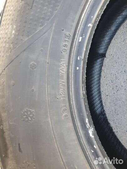 Kumho I'Zen RV Stud KC16 245/70 R16 107T