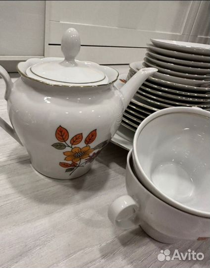 Сервиз чайный фарфор