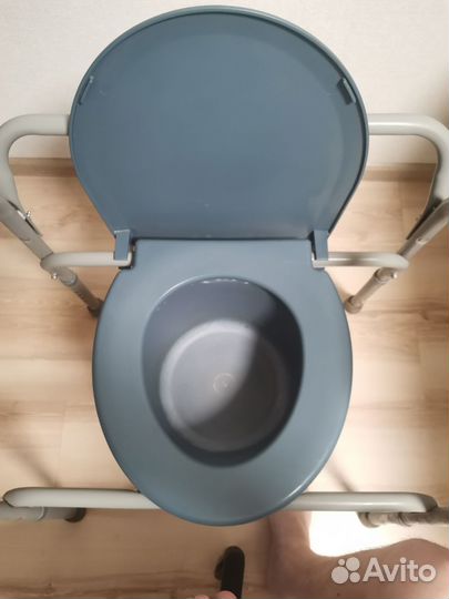 Стул-туалет для инвалидов