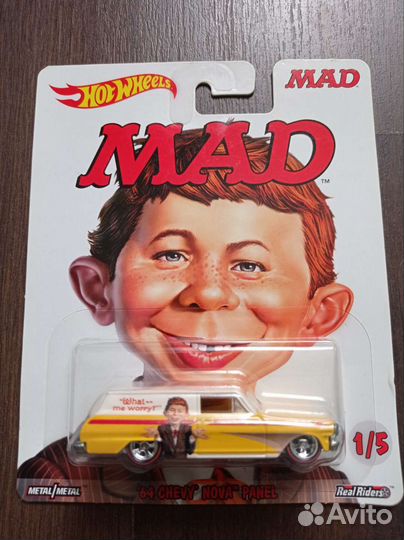 Hot Wheels Premium 1/64 (6)