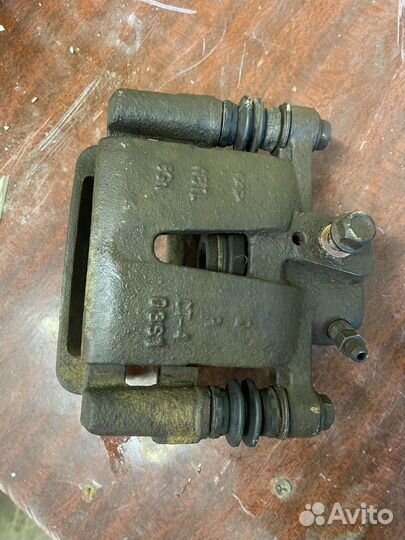 Суппорт задний левый чери фора