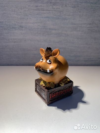 Статуэтка кабан