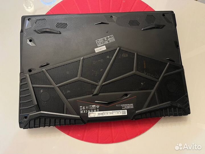 MSi GL65 Leopard + X7