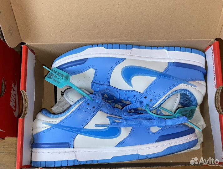 Кроссовки Nike Dunk Twist university blue