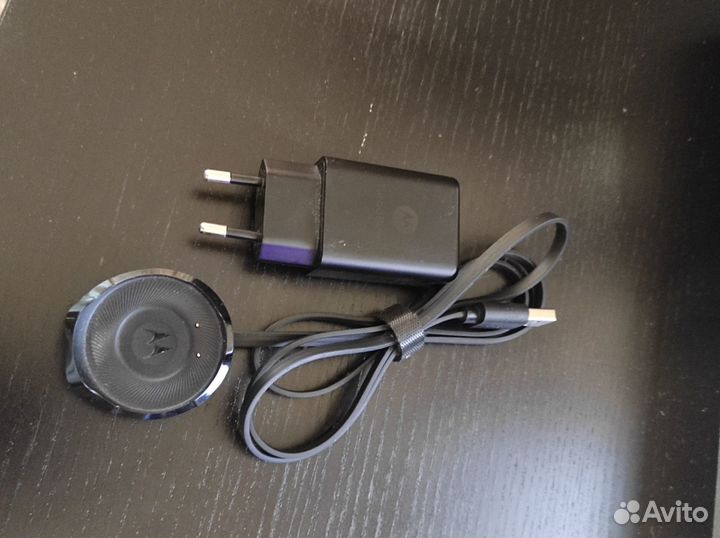 Зарядное устройство для Motorola Moto 360 3rd