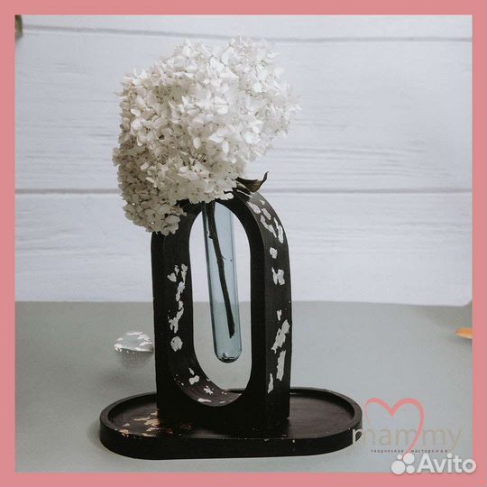 Ваза из гипса