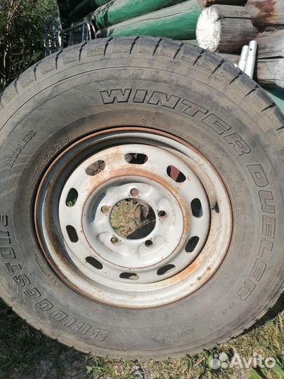 Bridgestone Winter Dueler DM-Z2 275/70 R16