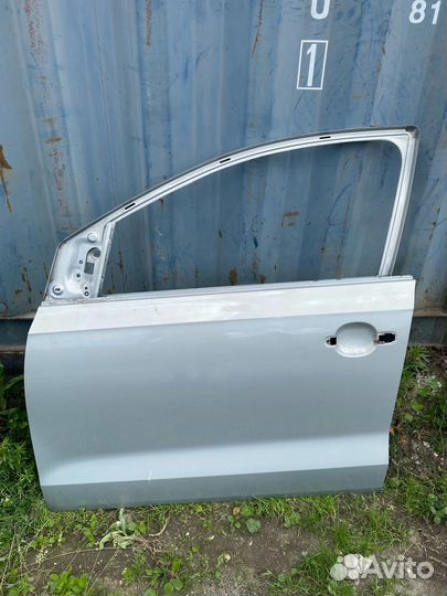 Дверь передняя левая Volkswagen Polo 5 sedan