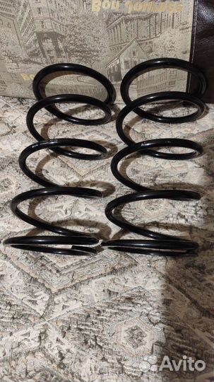 Новые пружины KYB (K-Flex) RK - 3886 Цена за пару