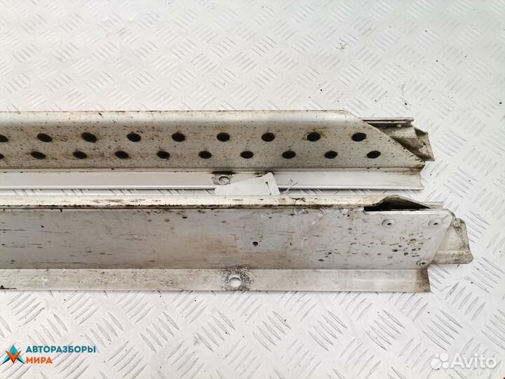 Подножка BMW X5 E53 2002 51718403077