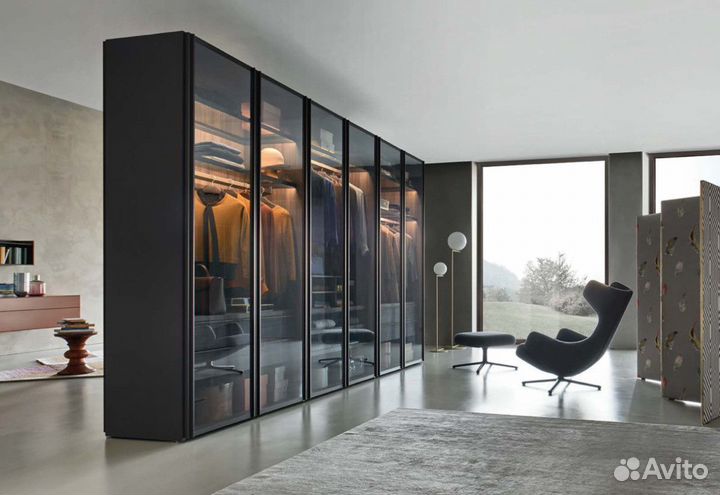 Перегородка с матовым стеклом