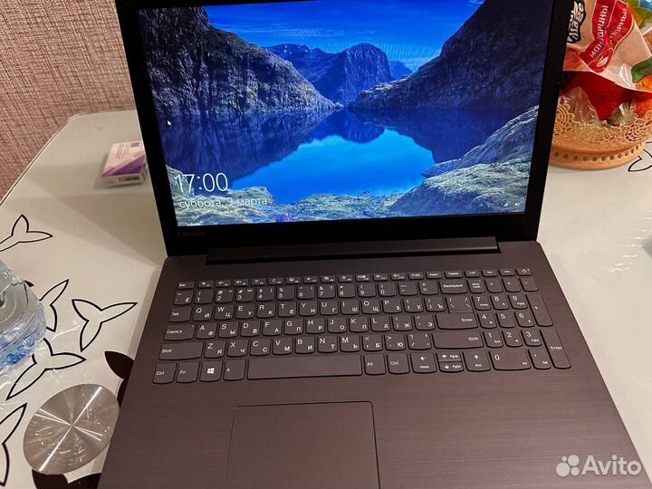 Ноутбук lenovo