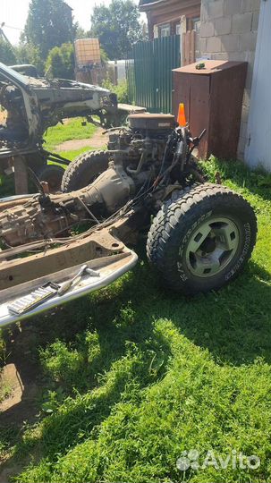 Nissan terrano 1 калитка запаска