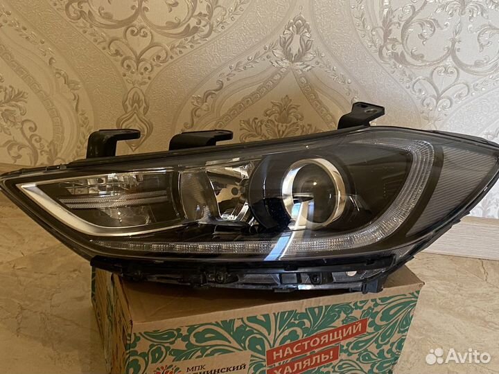 Левая фара hyundai-elantra-6