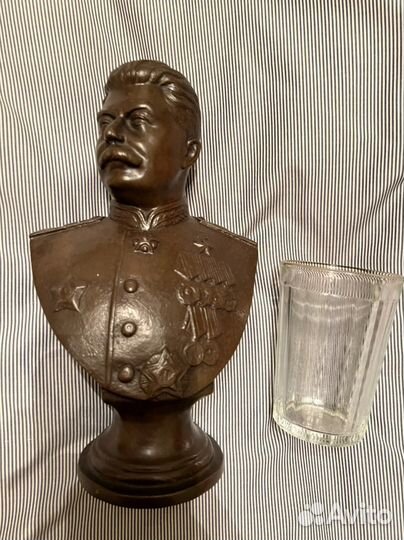 Бюст Генералиссимус СССР Сталин 1946год Редкий