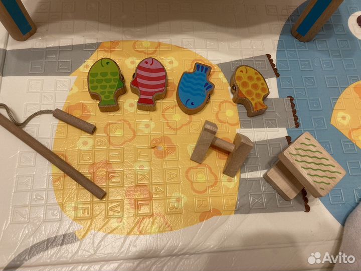 Детский развивающий столик