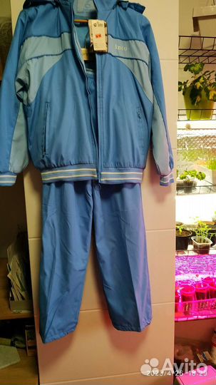 Костюм спортивный