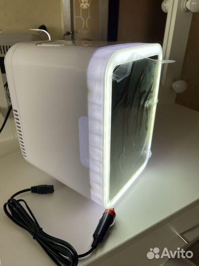 Холодильник мини для косметики