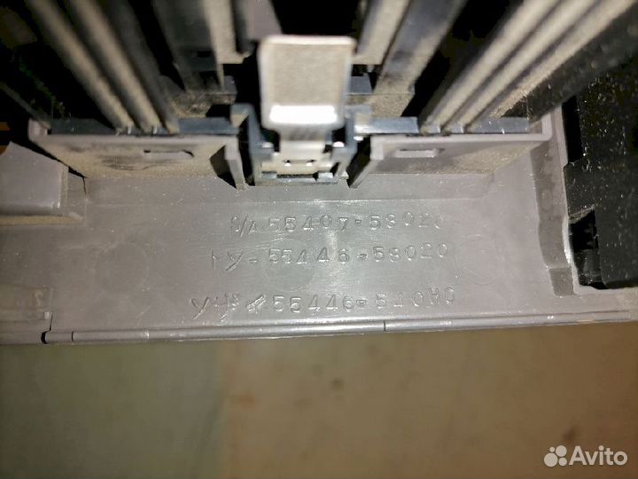 Кнопка регулировки зеркал 84872-52040 Toyota Alpha