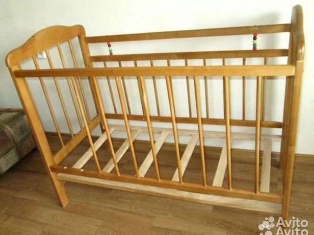 Детская кроватка