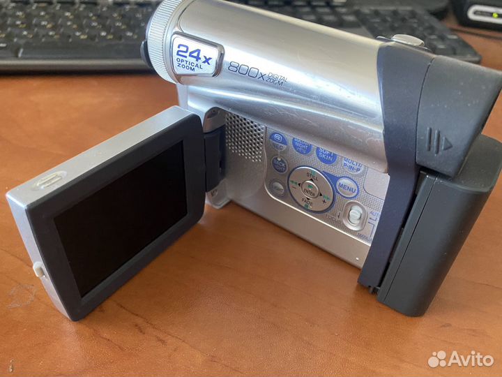 Видео камера цифровая