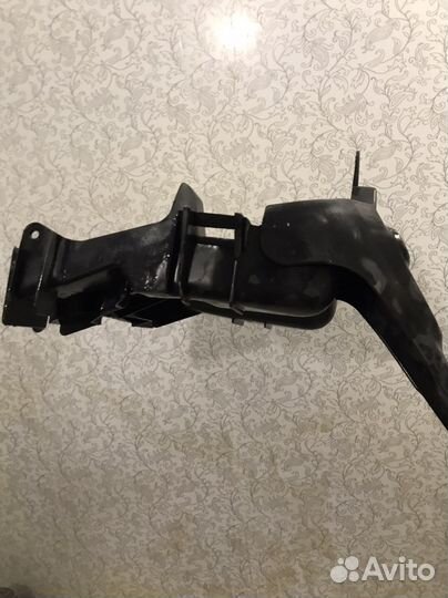 Заднее крыло Suzuki sepia