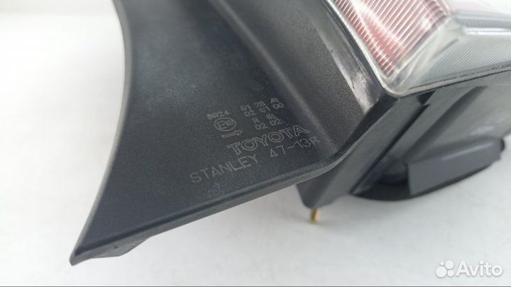 Стоп правый Toyota Prius NHW20