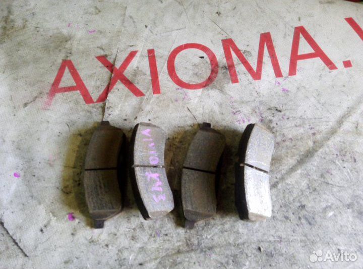 Тормозные колодки перед. subaru vivio