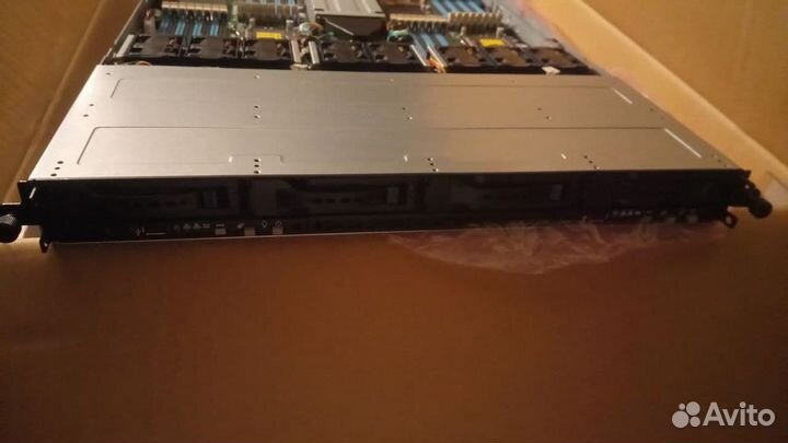 Новые серверные платформы Asus rs700da-E6-P 1U