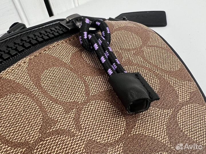 Сумка на пояс Coach