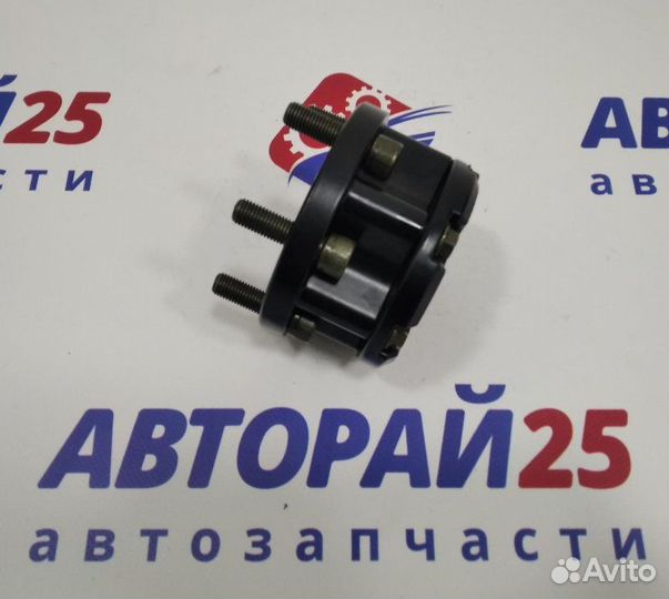 Локи Isuzu Bighorn 17 Зуб. Мех. Красная Крышка