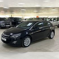 Opel Astra 1.4 AT, 2012, 211 000 км, с пробегом, цена 699 000 руб.