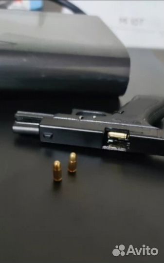 Брелок пистолет