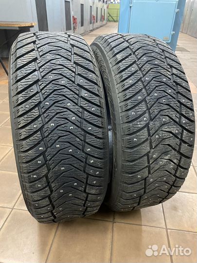 Yokohama Ice Guard IG65 215/50 R17 95